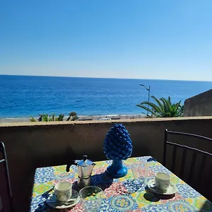 Casa vacanze Casa Fleres, Santa Teresa Di Riva
